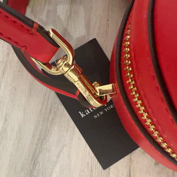 ❤️ Kate Spade Love Shack Heart Crossbody – Ruby R *Discounted Shipping* - Picture 9 of 10